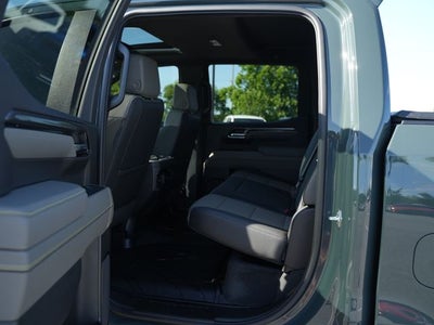 2026 Chevrolet Silverado 1500 4WD Crew Cab Short Bed ZR2