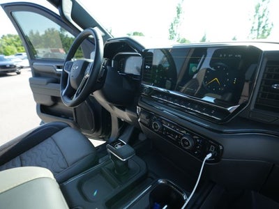 2026 Chevrolet Silverado 1500 4WD Crew Cab Short Bed ZR2