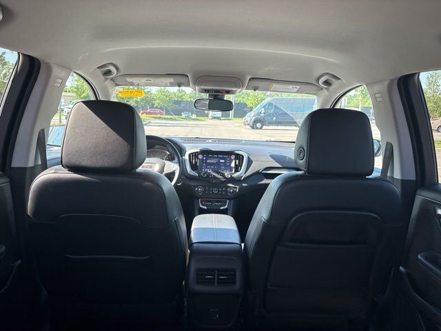 2024 GMC Terrain AWD SLT