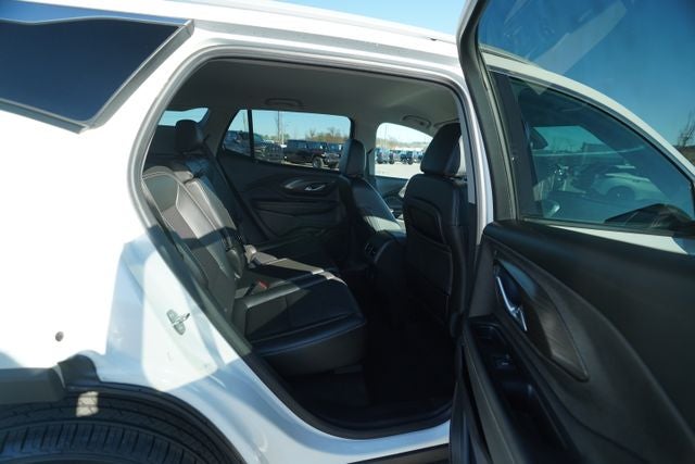 2023 GMC Terrain AWD SLT