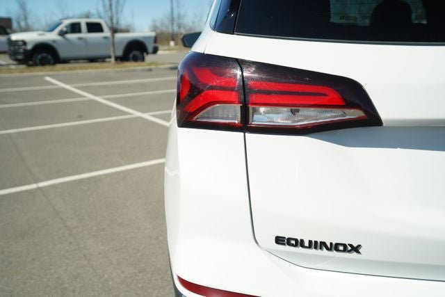 2023 Chevrolet Equinox FWD RS