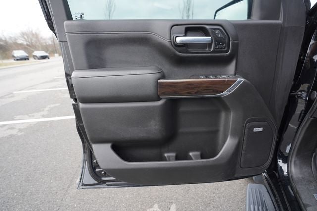 2021 GMC Sierra 1500 4WD Crew Cab Short Box SLT