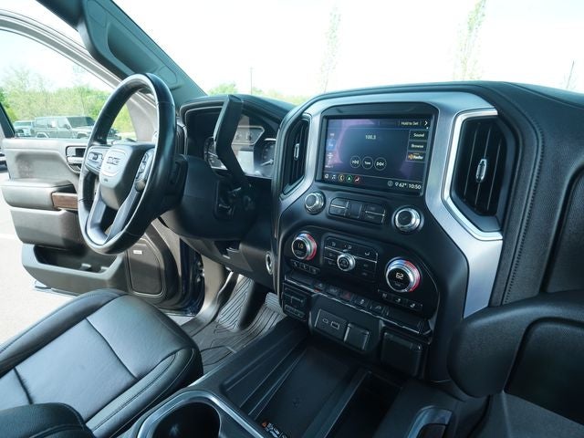 2020 GMC Sierra 1500 4WD Crew Cab Short Box SLT