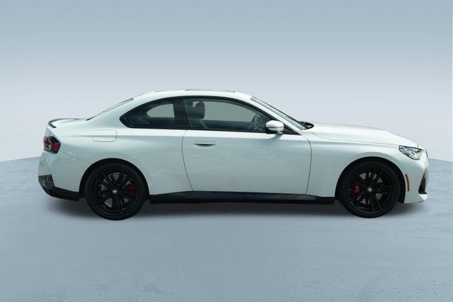 2023 BMW 230 230i