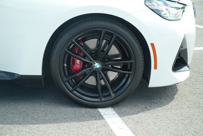 2023 BMW 230 230i