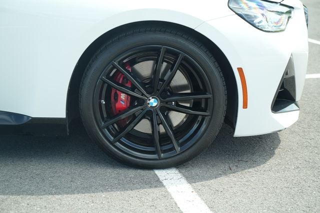 2023 BMW 230 230i
