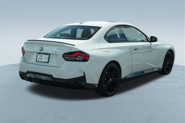 2023 BMW 230 230i