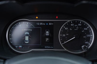 2025 Nissan Versa 1.6 SR