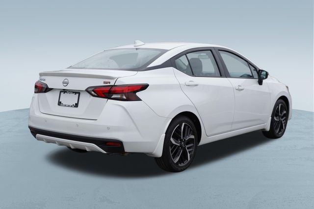 2025 Nissan Versa 1.6 SR