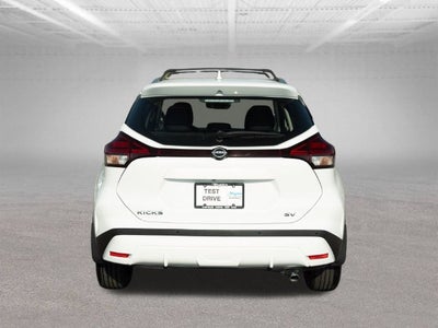2023 Nissan Kicks SV