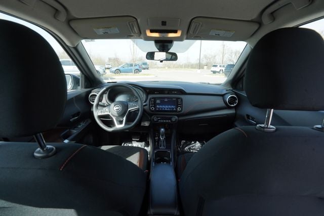 2024 Nissan Kicks SR Xtronic CVT