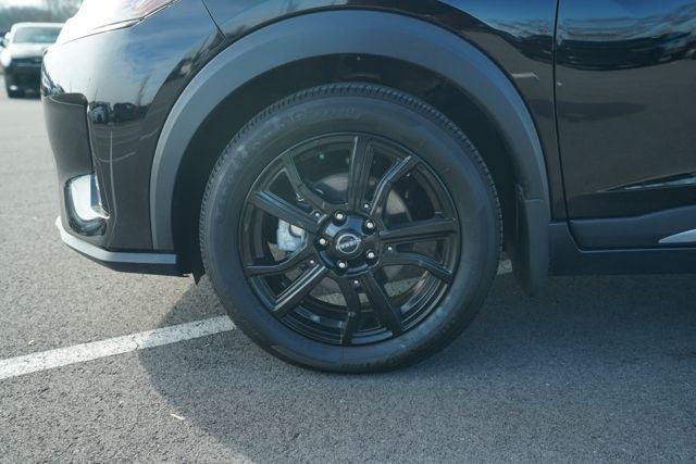 2024 Nissan Kicks SR Xtronic CVT