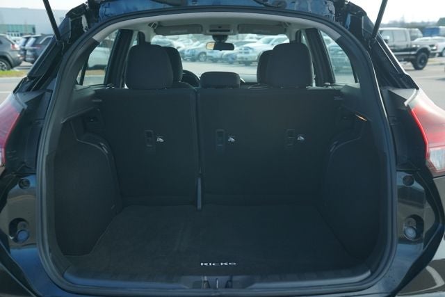 2024 Nissan Kicks SR Xtronic CVT