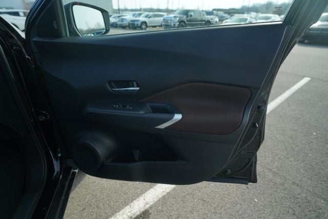 2024 Nissan Kicks SR Xtronic CVT