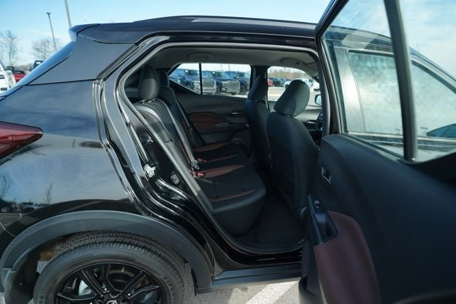 2024 Nissan Kicks SR Xtronic CVT