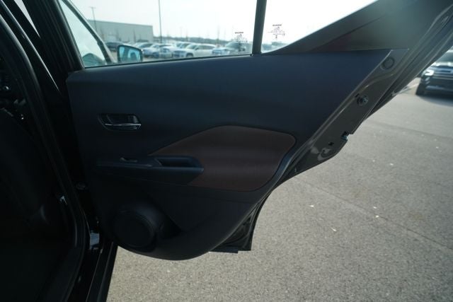 2024 Nissan Kicks SR Xtronic CVT