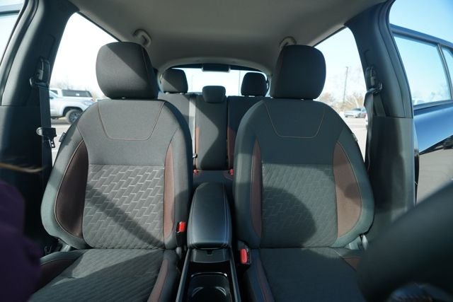 2024 Nissan Kicks SR Xtronic CVT