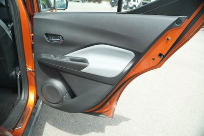 2021 Nissan Kicks SR