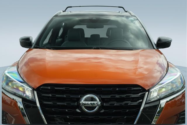2021 Nissan Kicks SR