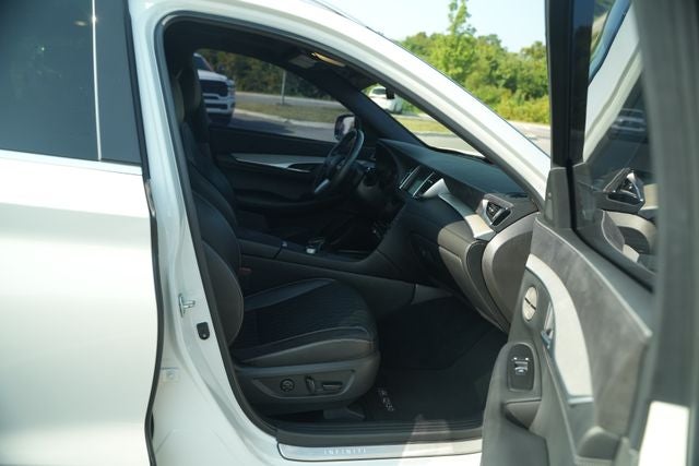 2022 INFINITI QX50 Autograph
