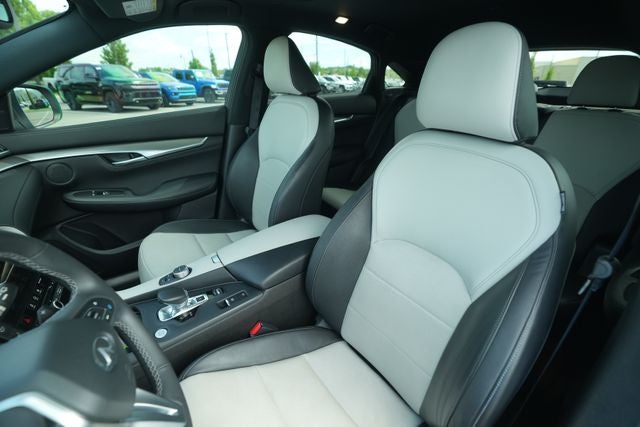 2023 INFINITI QX55 LUXE