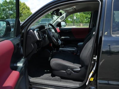 2019 Toyota Tacoma SR5 V6