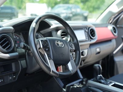 2019 Toyota Tacoma SR5 V6