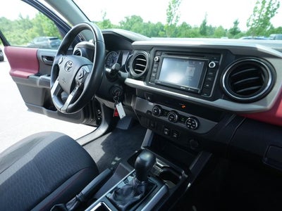 2019 Toyota Tacoma SR5 V6