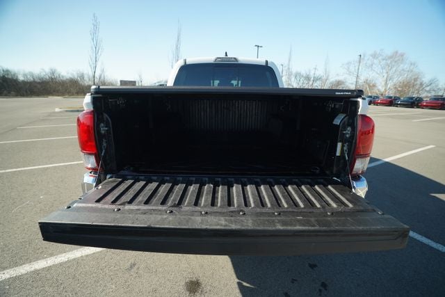 2020 Toyota Tacoma SR5 V6