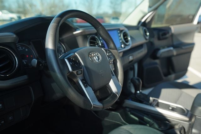 2020 Toyota Tacoma SR5 V6