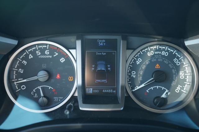 2020 Toyota Tacoma SR5 V6