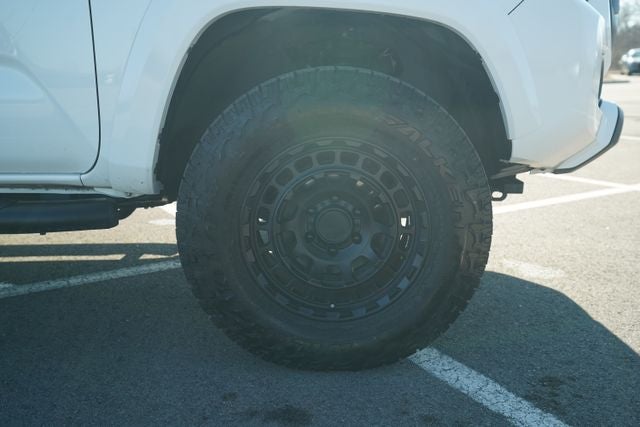 2020 Toyota Tacoma SR5 V6