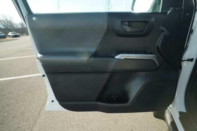 2020 Toyota Tacoma SR5 V6