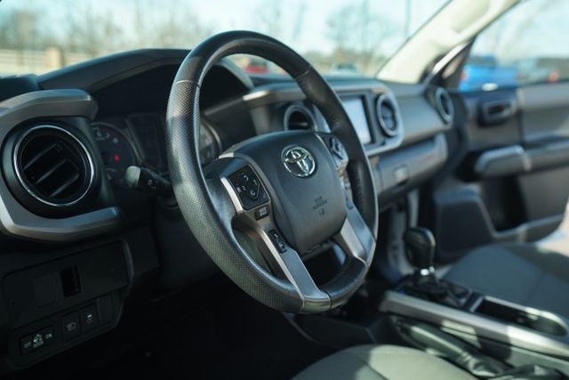 2020 Toyota Tacoma SR5 V6