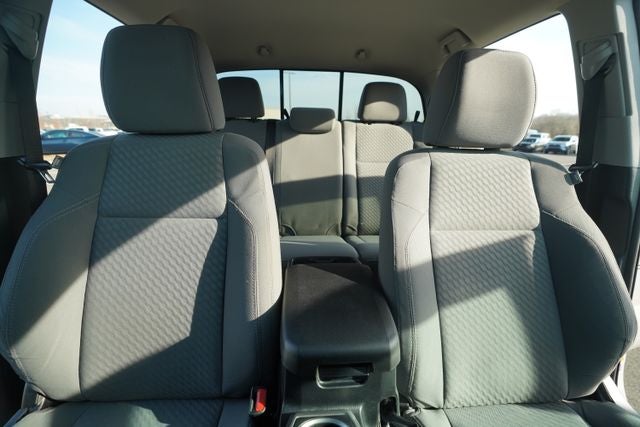 2020 Toyota Tacoma SR5 V6