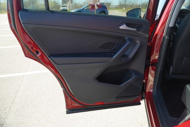 2021 Volkswagen Tiguan Base