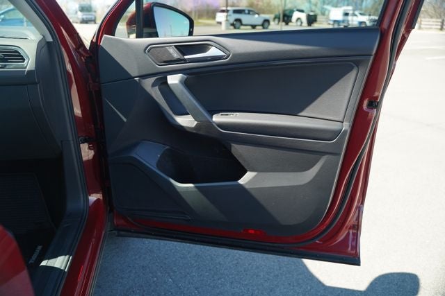 2021 Volkswagen Tiguan Base