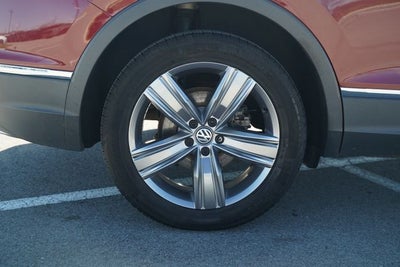 2021 Volkswagen Tiguan Base