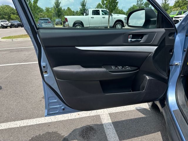 2011 Subaru Outback 2.5i