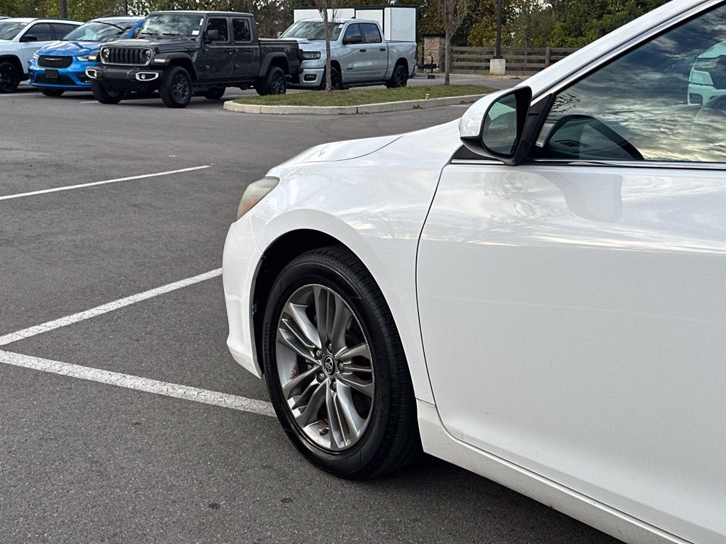 2016 Toyota Camry SE