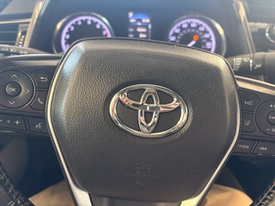 2020 Toyota Camry SE