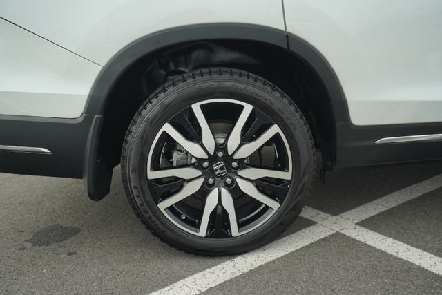 2022 Honda Pilot AWD Touring 7 Passenger