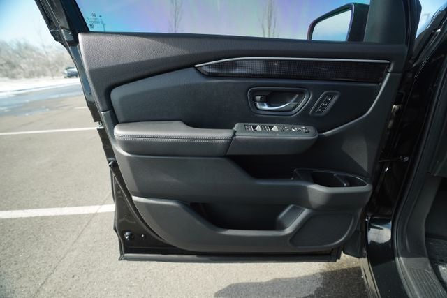 2023 Honda Pilot AWD Elite