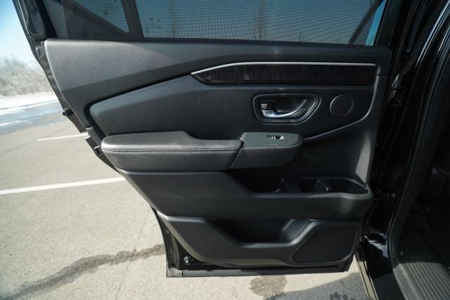 2023 Honda Pilot AWD Elite