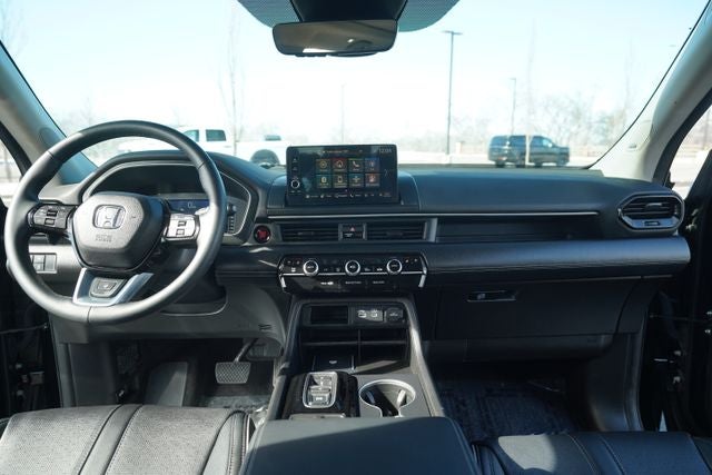 2023 Honda Pilot AWD Elite