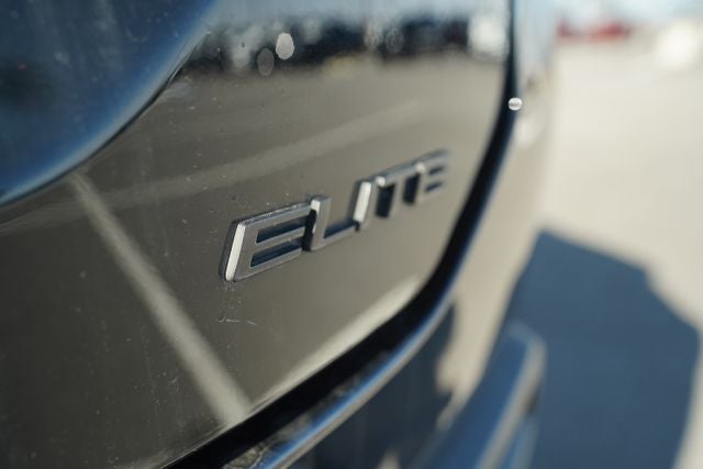 2023 Honda Pilot AWD Elite