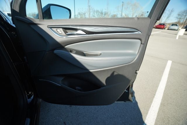 2023 Buick Enclave Essence FWD