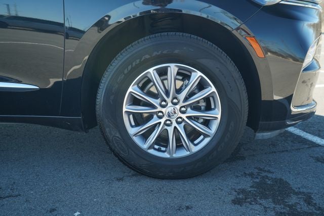2023 Buick Enclave Essence FWD