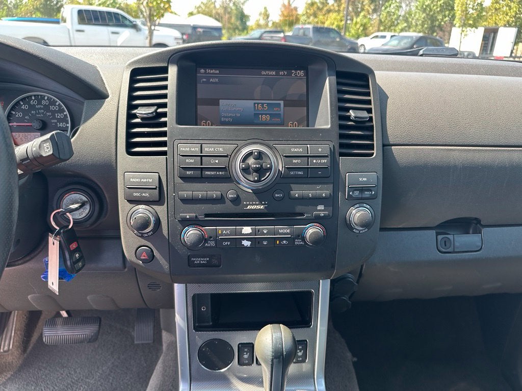 2008 Nissan Pathfinder SE