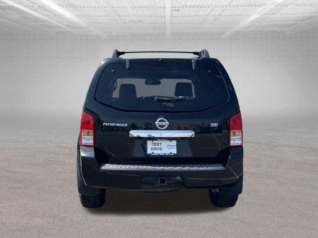 2008 Nissan Pathfinder SE